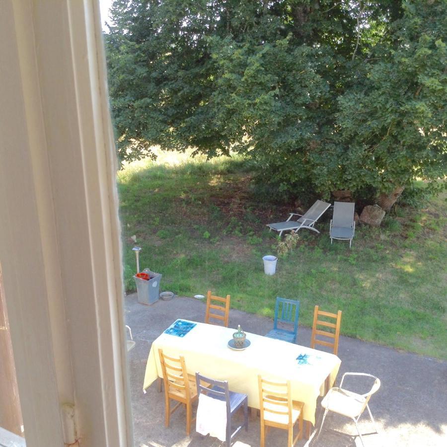 Homestay Arrabella Availles-Limouzine Eksteriør billede